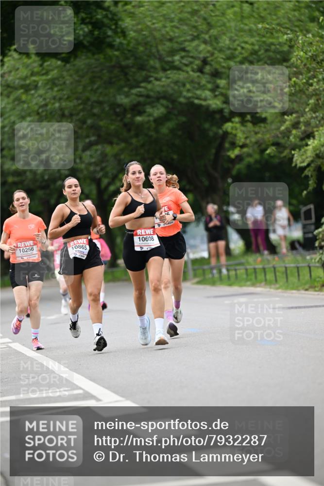 15.06.2025 - REWE Women's Run Dr. Thomas Lammeyer http://msf.ph/oto/7932287 15.06.2025 09:14:55 Laufen 10256, 10865, 10608 meine-sportfotos.de