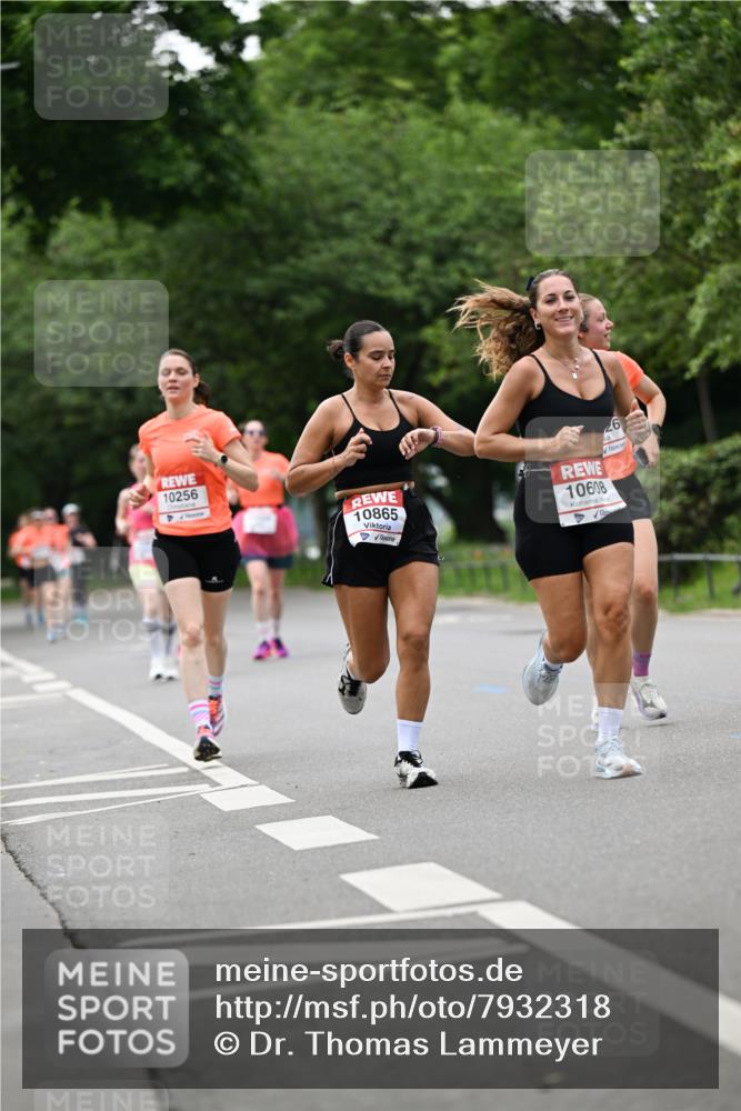 15.06.2025 - REWE Women's Run Dr. Thomas Lammeyer http://msf.ph/oto/7932318 15.06.2025 09:14:58 Laufen 10256, 10865, 10608 meine-sportfotos.de