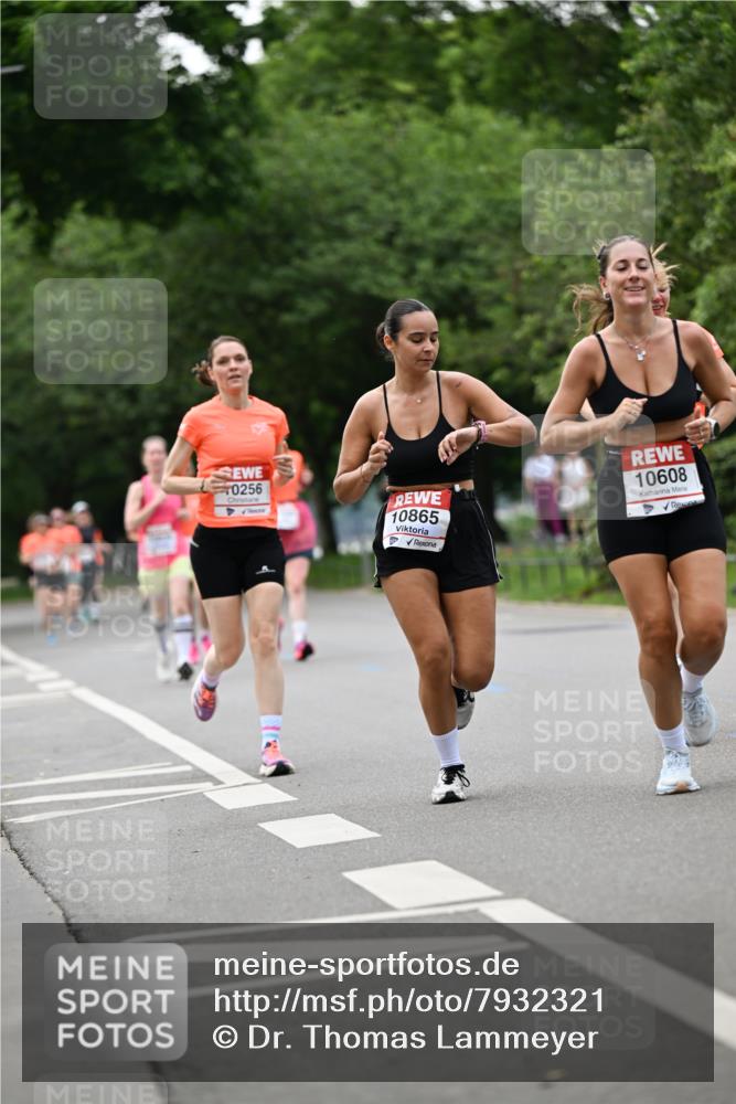 15.06.2025 - REWE Women's Run Dr. Thomas Lammeyer http://msf.ph/oto/7932321 15.06.2025 09:14:59 Laufen 0256, 10865, 10608 meine-sportfotos.de