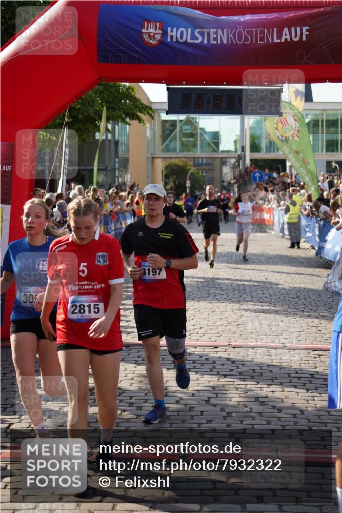 13.06.2025 - Holstenköstenlauf Felixshl http://msf.ph/oto/7932322 13.06.2025 18:01:35 Laufen 2288, 2425, 2815, 2890, 2894, 3023, 3197, 3585, 3711 meine-sportfotos.de