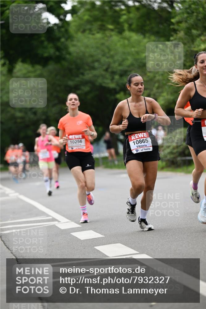 15.06.2025 - REWE Women's Run Dr. Thomas Lammeyer http://msf.ph/oto/7932327 15.06.2025 09:14:59 Laufen 10256, 10865 meine-sportfotos.de