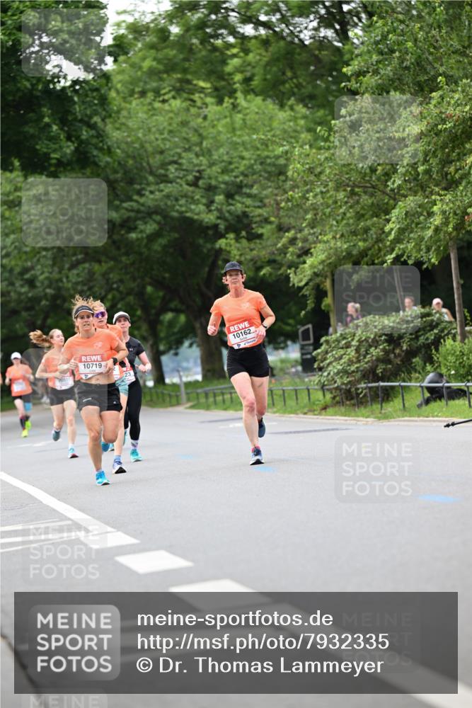 15.06.2025 - REWE Women's Run Dr. Thomas Lammeyer http://msf.ph/oto/7932335 15.06.2025 09:15:07 Laufen 10719, 10162 meine-sportfotos.de