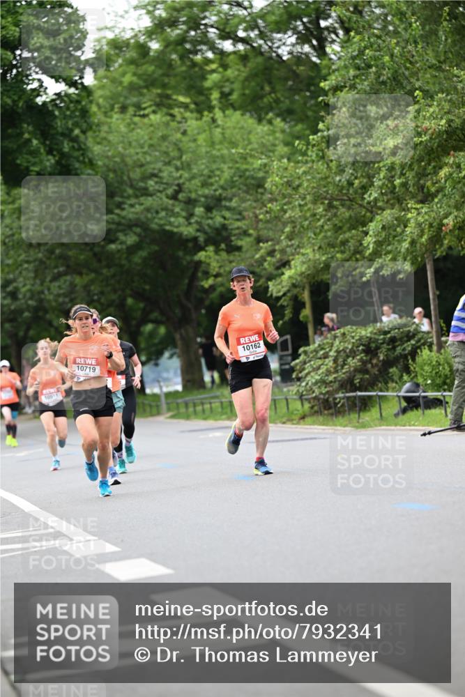 15.06.2025 - REWE Women's Run Dr. Thomas Lammeyer http://msf.ph/oto/7932341 15.06.2025 09:15:08 Laufen 10162, 10719, 10511 meine-sportfotos.de