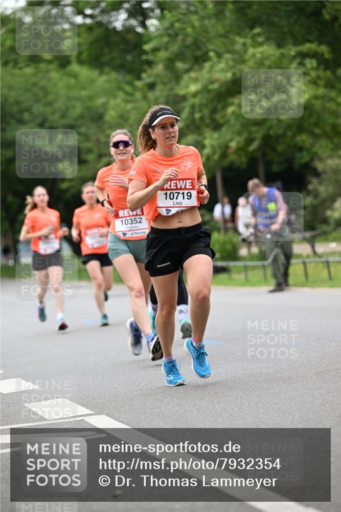 15.06.2025 - REWE Women's Run Dr. Thomas Lammeyer http://msf.ph/oto/7932354 15.06.2025 09:15:11 Laufen 10352, 10719 meine-sportfotos.de
