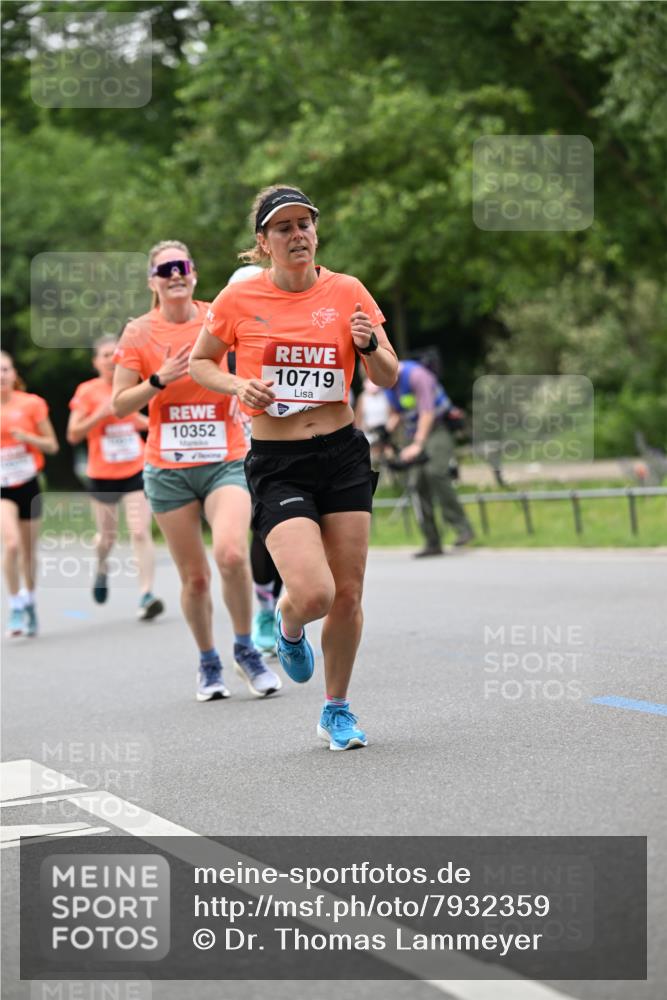 15.06.2025 - REWE Women's Run Dr. Thomas Lammeyer http://msf.ph/oto/7932359 15.06.2025 09:15:12 Laufen 10352, 10719 meine-sportfotos.de