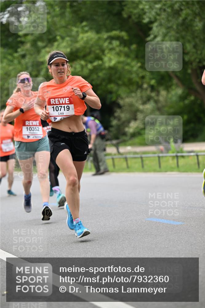 15.06.2025 - REWE Women's Run Dr. Thomas Lammeyer http://msf.ph/oto/7932360 15.06.2025 09:15:12 Laufen 10352, 10719 meine-sportfotos.de