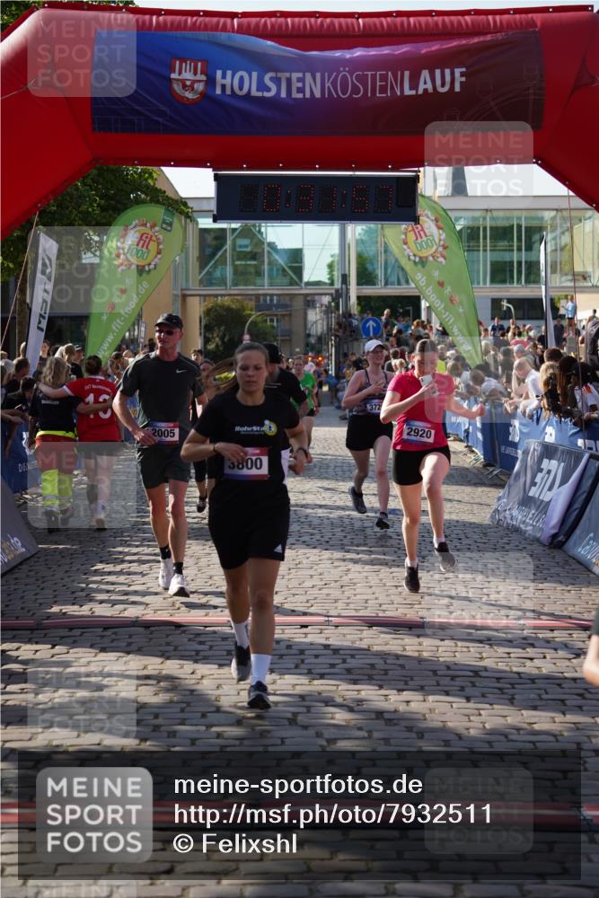 13.06.2025 - Holstenköstenlauf Felixshl http://msf.ph/oto/7932511 13.06.2025 18:01:58 Laufen 2005, 2068, 2279, 2435, 2916, 2920, 3121, 3617, 3618, 3726, 3752, 3800 meine-sportfotos.de