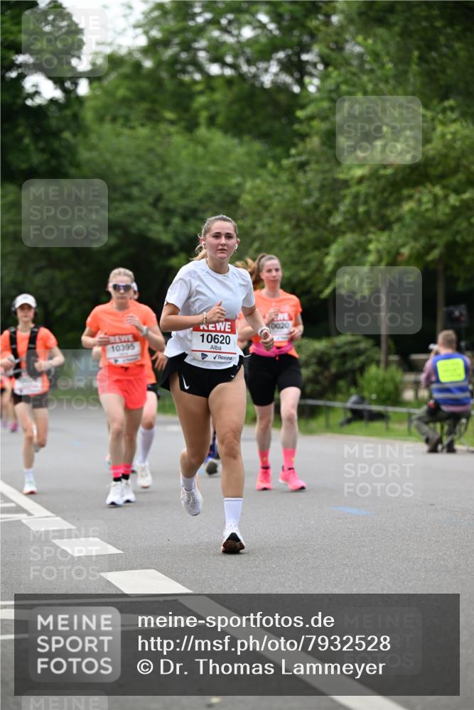 15.06.2025 - REWE Women's Run Dr. Thomas Lammeyer http://msf.ph/oto/7932528 15.06.2025 09:15:51 Laufen 10620, 10395, 0020 meine-sportfotos.de