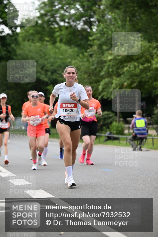 15.06.2025 - REWE Women's Run Dr. Thomas Lammeyer http://msf.ph/oto/7932532 15.06.2025 09:15:51 Laufen 10620, 10020 meine-sportfotos.de