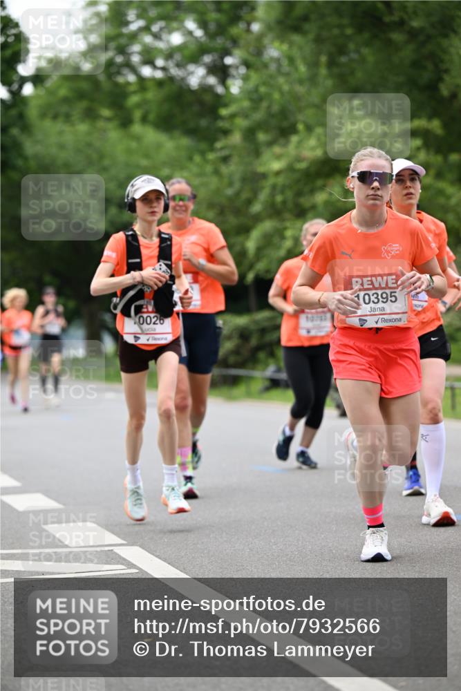 15.06.2025 - REWE Women's Run Dr. Thomas Lammeyer http://msf.ph/oto/7932566 15.06.2025 09:15:54 Laufen 0026, 0395 meine-sportfotos.de