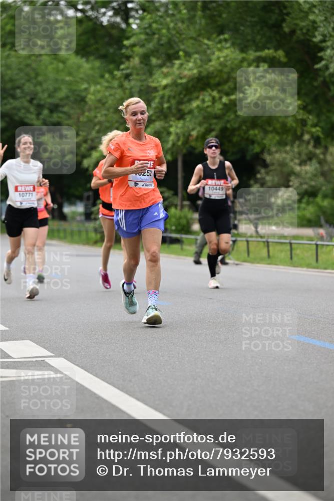 15.06.2025 - REWE Women's Run Dr. Thomas Lammeyer http://msf.ph/oto/7932593 15.06.2025 09:15:58 Laufen 107717, 252, 10449 meine-sportfotos.de