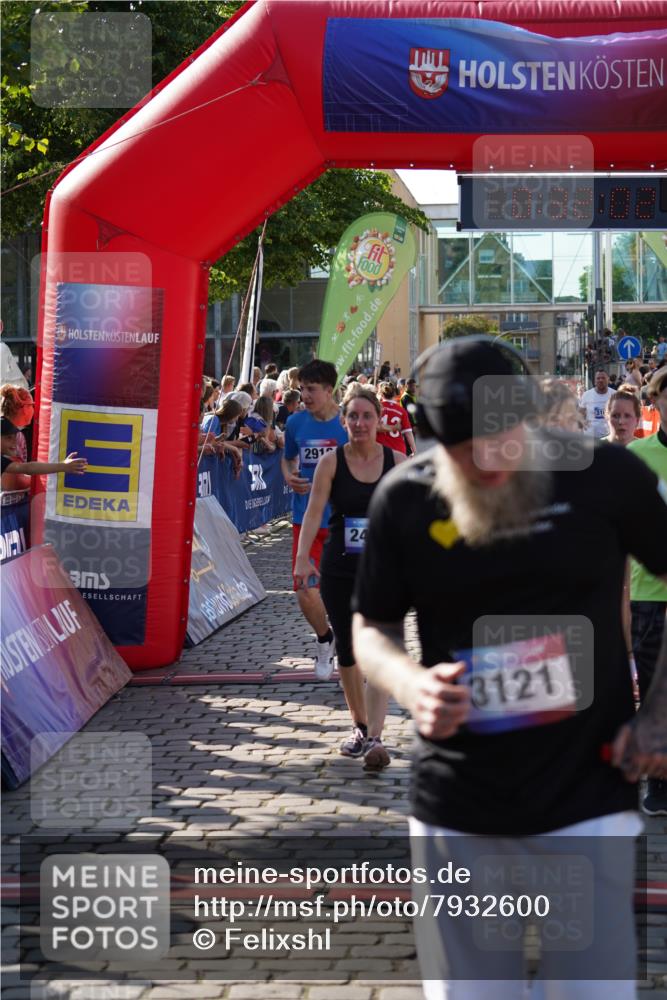 13.06.2025 - Holstenköstenlauf Felixshl http://msf.ph/oto/7932600 13.06.2025 18:02:03 Laufen 2005, 2279, 2435, 2916, 2920, 2998, 3090, 3095, 3121, 3161, 3296, 3617, 3618, 3726, 3752 meine-sportfotos.de