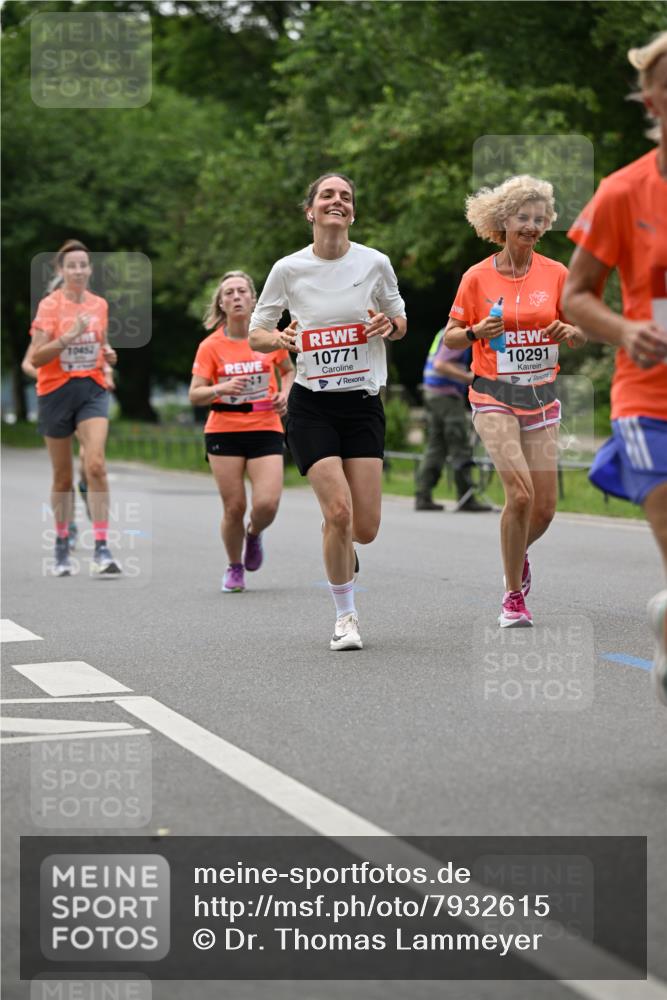 15.06.2025 - REWE Women's Run Dr. Thomas Lammeyer http://msf.ph/oto/7932615 15.06.2025 09:16:00 Laufen 10452, 10771, 10291 meine-sportfotos.de