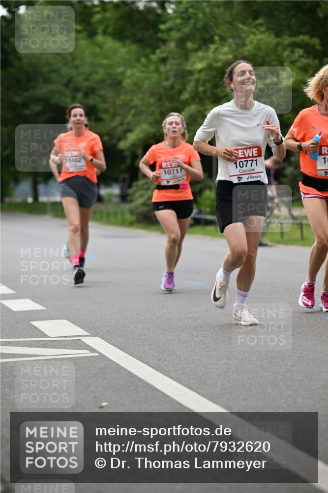 15.06.2025 - REWE Women's Run Dr. Thomas Lammeyer http://msf.ph/oto/7932620 15.06.2025 09:16:00 Laufen 10711, 10771 meine-sportfotos.de