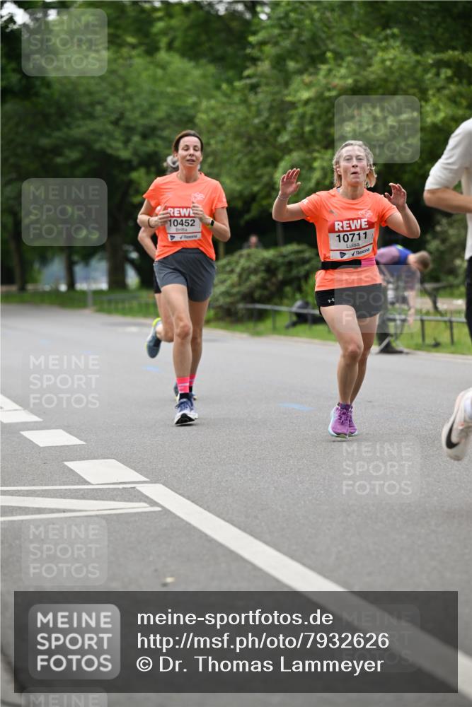 15.06.2025 - REWE Women's Run Dr. Thomas Lammeyer http://msf.ph/oto/7932626 15.06.2025 09:16:01 Laufen 10452, 10711 meine-sportfotos.de