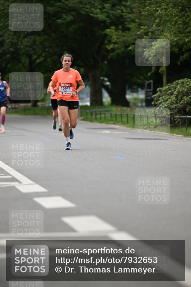 15.06.2025 - REWE Women's Run Dr. Thomas Lammeyer http://msf.ph/oto/7932653 15.06.2025 09:16:06 Laufen 10849 meine-sportfotos.de