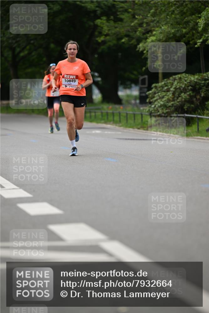 15.06.2025 - REWE Women's Run Dr. Thomas Lammeyer http://msf.ph/oto/7932664 15.06.2025 09:16:07 Laufen 10849 meine-sportfotos.de