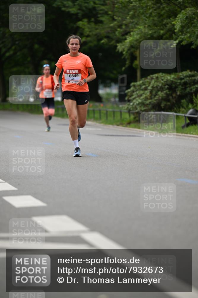 15.06.2025 - REWE Women's Run Dr. Thomas Lammeyer http://msf.ph/oto/7932673 15.06.2025 09:16:07 Laufen 10849 meine-sportfotos.de