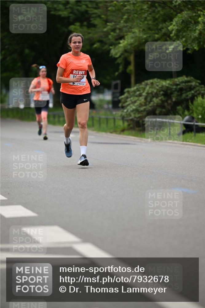 15.06.2025 - REWE Women's Run Dr. Thomas Lammeyer http://msf.ph/oto/7932678 15.06.2025 09:16:07 Laufen  meine-sportfotos.de