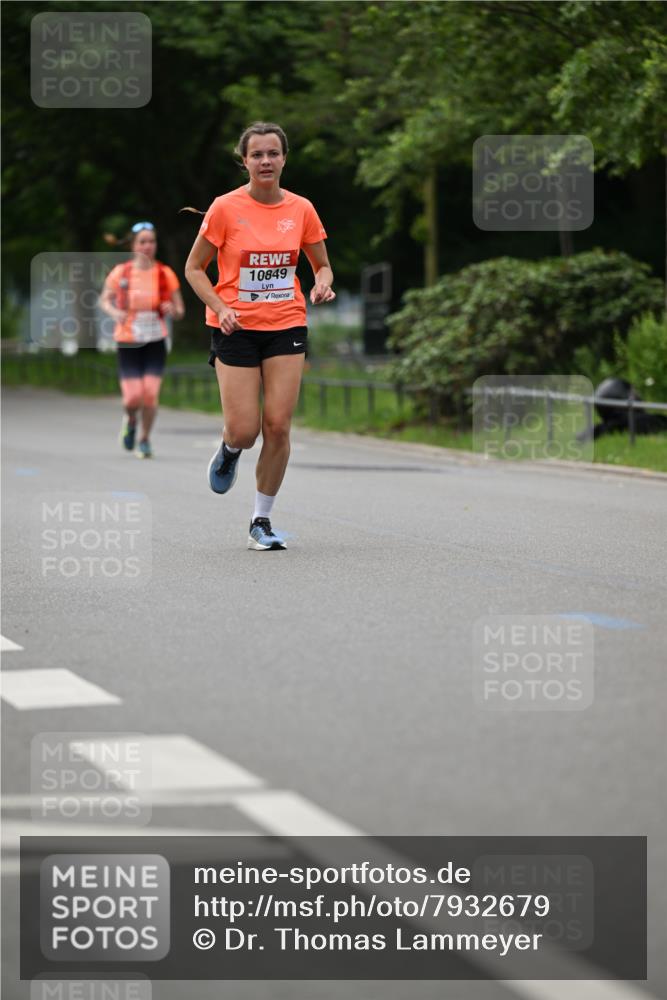 15.06.2025 - REWE Women's Run Dr. Thomas Lammeyer http://msf.ph/oto/7932679 15.06.2025 09:16:08 Laufen 10849 meine-sportfotos.de