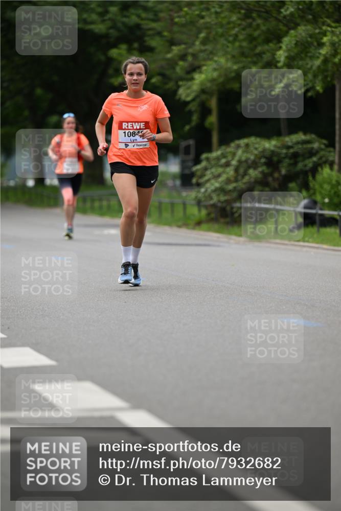 15.06.2025 - REWE Women's Run Dr. Thomas Lammeyer http://msf.ph/oto/7932682 15.06.2025 09:16:08 Laufen 10845 meine-sportfotos.de