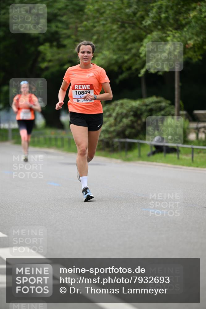 15.06.2025 - REWE Women's Run Dr. Thomas Lammeyer http://msf.ph/oto/7932693 15.06.2025 09:16:09 Laufen 10849 meine-sportfotos.de
