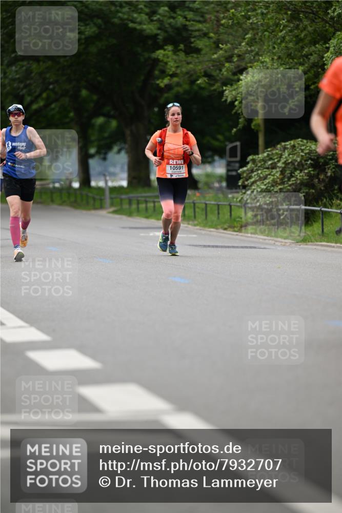 15.06.2025 - REWE Women's Run Dr. Thomas Lammeyer http://msf.ph/oto/7932707 15.06.2025 09:16:10 Laufen 10591 meine-sportfotos.de