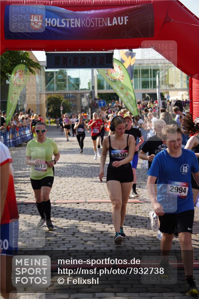 13.06.2025 - Holstenköstenlauf Felixshl http://msf.ph/oto/7932738 13.06.2025 18:02:16 Laufen 2009, 2010, 2013, 2410, 2449, 2502, 2679, 2994, 3141, 3310, 3578, 3606, 3630, 3635, 3927 meine-sportfotos.de