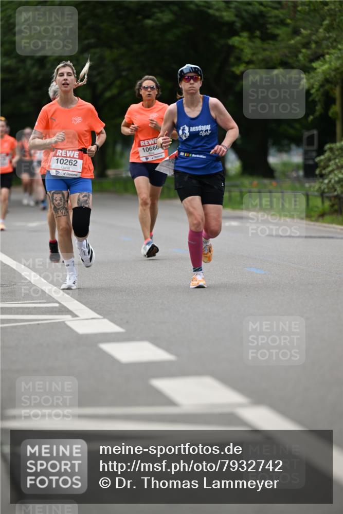 15.06.2025 - REWE Women's Run Dr. Thomas Lammeyer http://msf.ph/oto/7932742 15.06.2025 09:16:13 Laufen 10262, 10666 meine-sportfotos.de