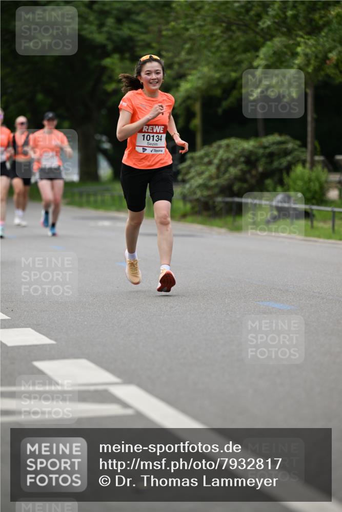 15.06.2025 - REWE Women's Run Dr. Thomas Lammeyer http://msf.ph/oto/7932817 15.06.2025 09:16:20 Laufen  meine-sportfotos.de