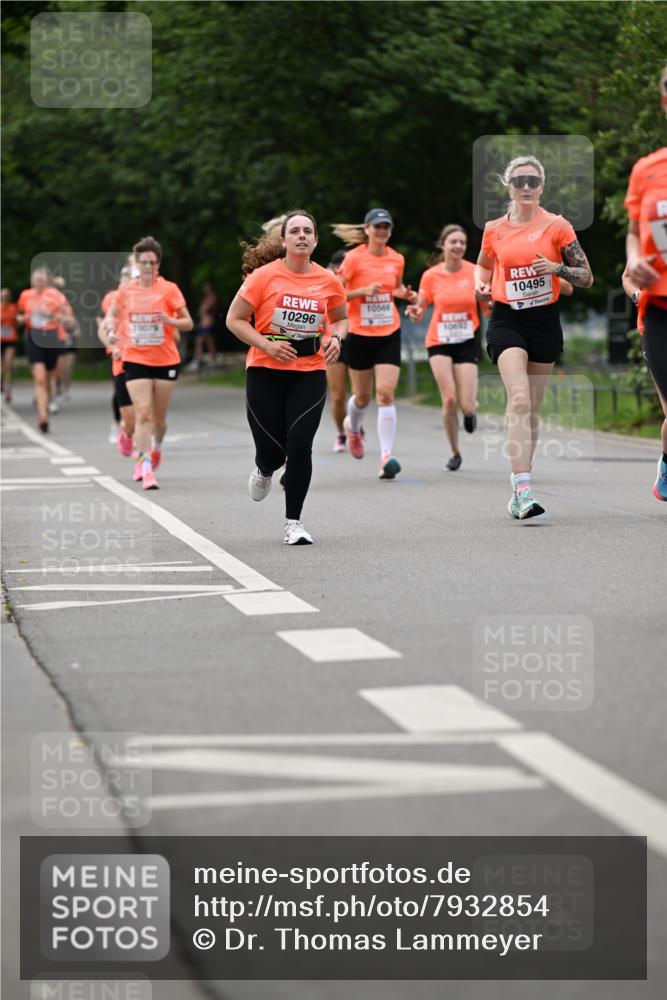 15.06.2025 - REWE Women's Run Dr. Thomas Lammeyer http://msf.ph/oto/7932854 15.06.2025 09:16:23 Laufen 10566, 10296, 10692, 10079, 10495 meine-sportfotos.de