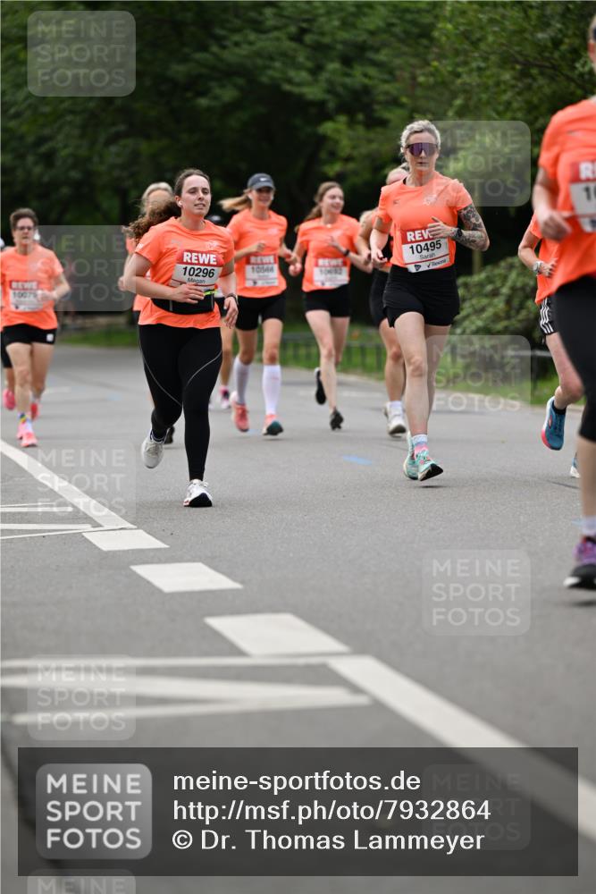 15.06.2025 - REWE Women's Run Dr. Thomas Lammeyer http://msf.ph/oto/7932864 15.06.2025 09:16:24 Laufen 10296, 10566, 10079, 10495 meine-sportfotos.de