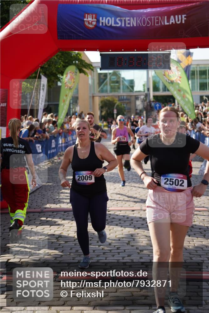 13.06.2025 - Holstenköstenlauf Felixshl http://msf.ph/oto/7932871 13.06.2025 18:02:21 Laufen 2009, 2010, 2449, 2502, 2679, 3000, 3046, 3078, 3141, 3310, 3606, 3635, 3807 meine-sportfotos.de