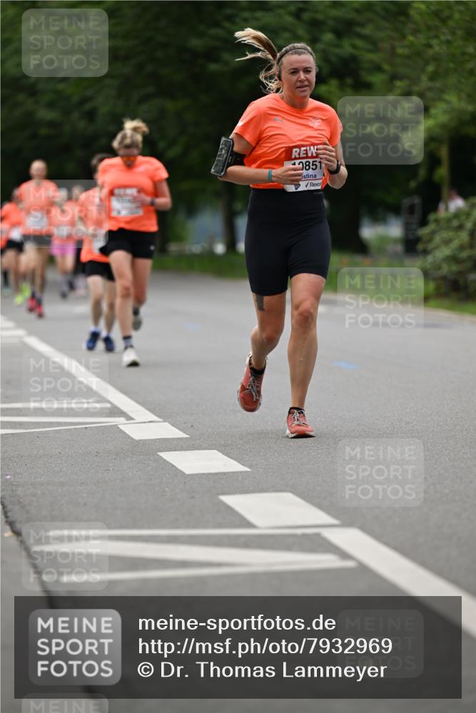 15.06.2025 - REWE Women's Run Dr. Thomas Lammeyer http://msf.ph/oto/7932969 15.06.2025 09:16:34 Laufen 0851 meine-sportfotos.de