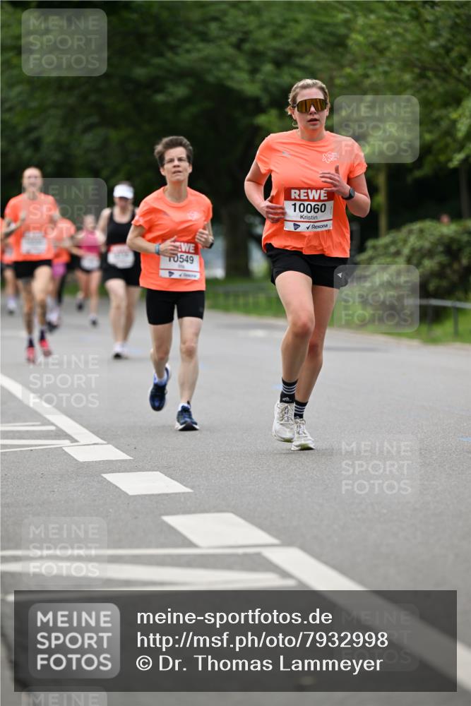 15.06.2025 - REWE Women's Run Dr. Thomas Lammeyer http://msf.ph/oto/7932998 15.06.2025 09:16:37 Laufen 0549, 10060 meine-sportfotos.de