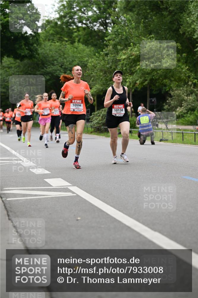 15.06.2025 - REWE Women's Run Dr. Thomas Lammeyer http://msf.ph/oto/7933008 15.06.2025 09:16:43 Laufen 10594, 0431, 10138 meine-sportfotos.de