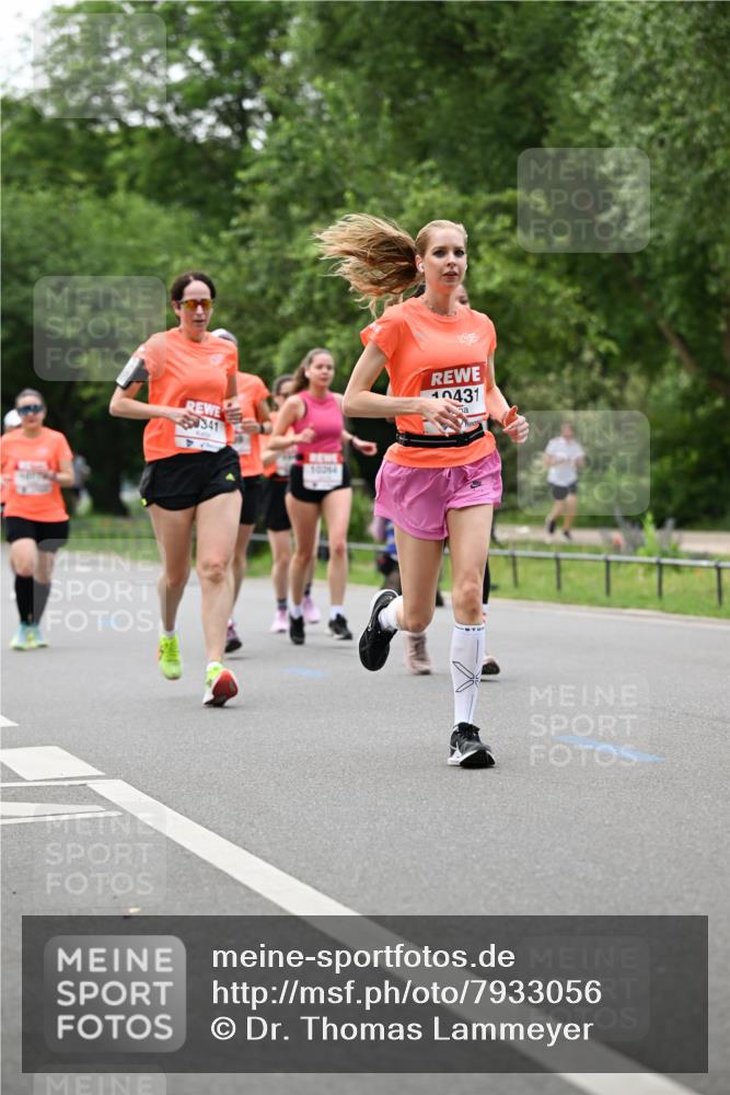 15.06.2025 - REWE Women's Run Dr. Thomas Lammeyer http://msf.ph/oto/7933056 15.06.2025 09:16:47 Laufen 341, 0431 meine-sportfotos.de
