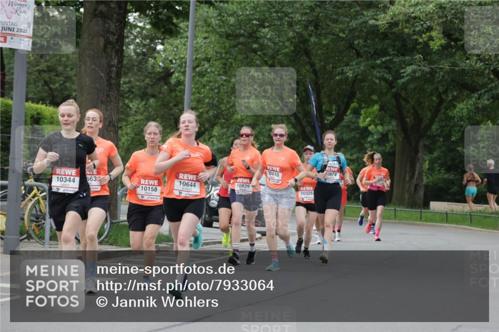 15.06.2025 - REWE Women's Run Jannik Wohlers http://msf.ph/oto/7933064 15.06.2025 08:23:52 Laufen 2025, 10410, 10829, 10644, 10325, 10344, 663, 10158, 0874 meine-sportfotos.de