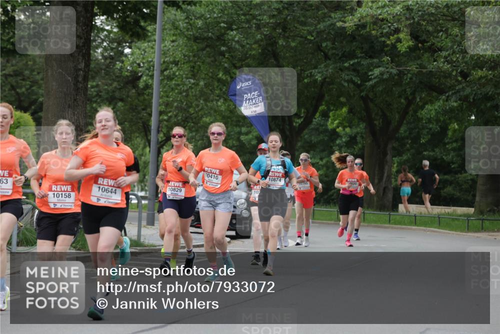 15.06.2025 - REWE Women's Run Jannik Wohlers http://msf.ph/oto/7933072 15.06.2025 08:23:53 Laufen 63, 10158, 10644, 05, 00, 10410, 10874, 0020, 0395, 103, 10829 meine-sportfotos.de