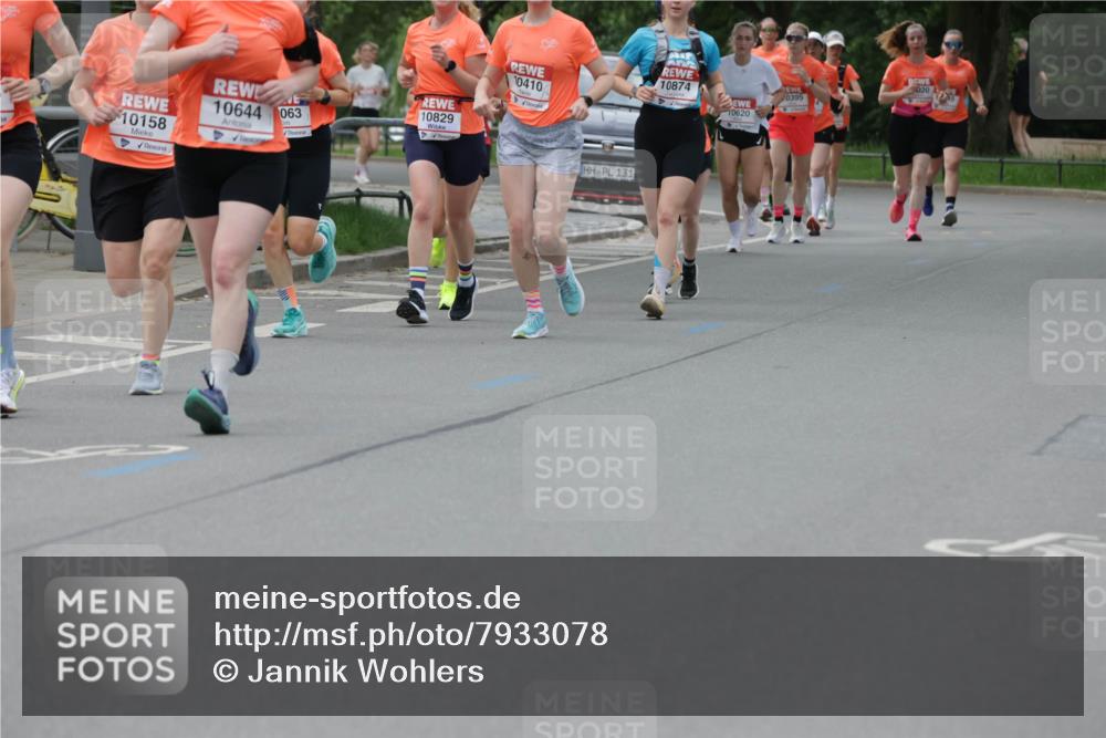 15.06.2025 - REWE Women's Run Jannik Wohlers http://msf.ph/oto/7933078 15.06.2025 08:23:54 Laufen 10644, 063, 10158, 020, 10874, 0395, 10410, 10620, 10829, 131 meine-sportfotos.de