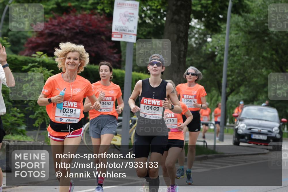 15.06.2025 - REWE Women's Run Jannik Wohlers http://msf.ph/oto/7933133 15.06.2025 08:24:12 Laufen 15, 2025, 10291, 10452, 10449, 5711, 1964, 10567 meine-sportfotos.de