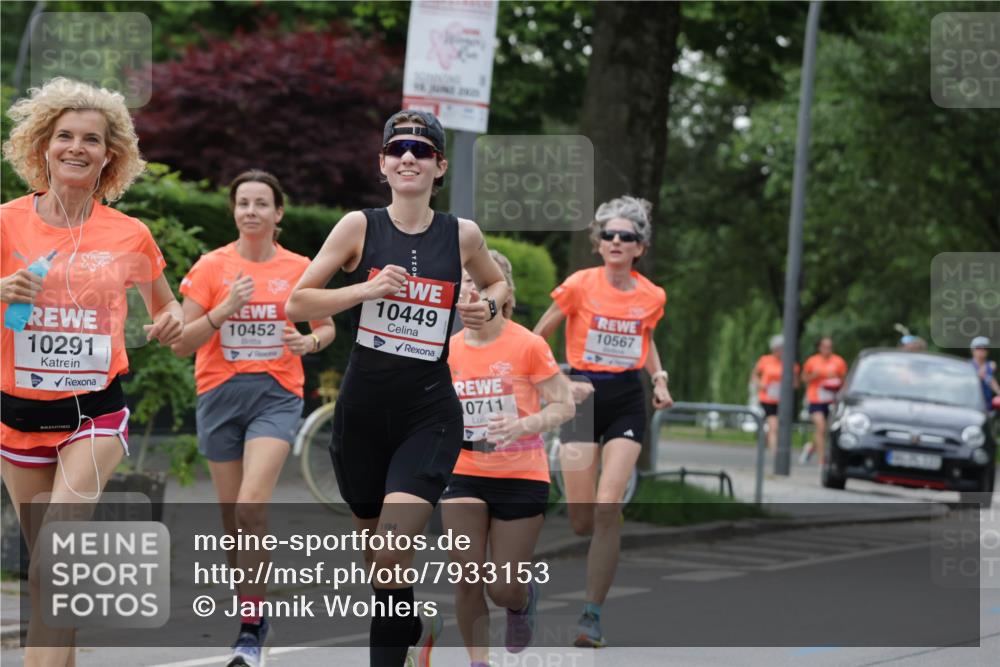 15.06.2025 - REWE Women's Run Jannik Wohlers http://msf.ph/oto/7933153 15.06.2025 08:24:12 Laufen 16, 20, 10291, 10452, 10449, 0711, 1964, 10567 meine-sportfotos.de