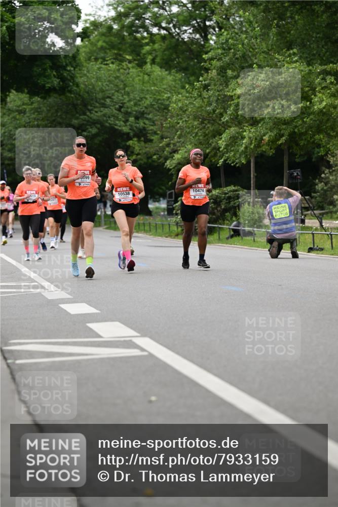 15.06.2025 - REWE Women's Run Dr. Thomas Lammeyer http://msf.ph/oto/7933159 15.06.2025 09:16:53 Laufen 10474, 10538 meine-sportfotos.de