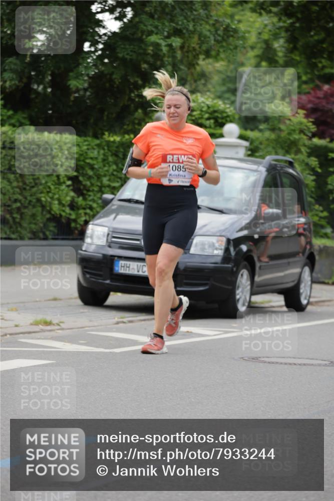 15.06.2025 - REWE Women's Run Jannik Wohlers http://msf.ph/oto/7933244 15.06.2025 08:24:48 Laufen 1085 meine-sportfotos.de
