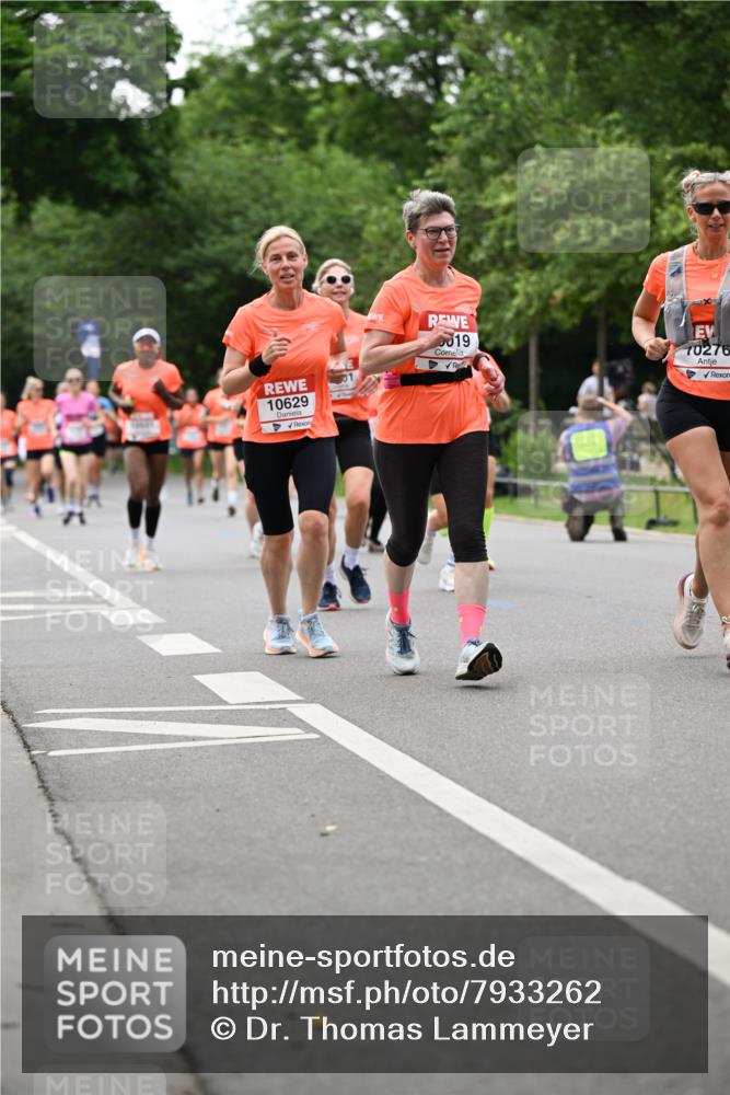 15.06.2025 - REWE Women's Run Dr. Thomas Lammeyer http://msf.ph/oto/7933262 15.06.2025 09:16:59 Laufen 10629, 19, 70276 meine-sportfotos.de