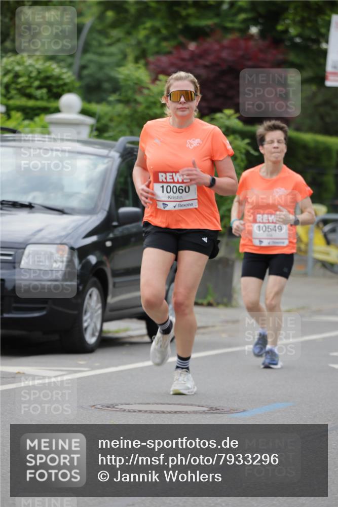 15.06.2025 - REWE Women's Run Jannik Wohlers http://msf.ph/oto/7933296 15.06.2025 08:24:51 Laufen 10060, 10549 meine-sportfotos.de