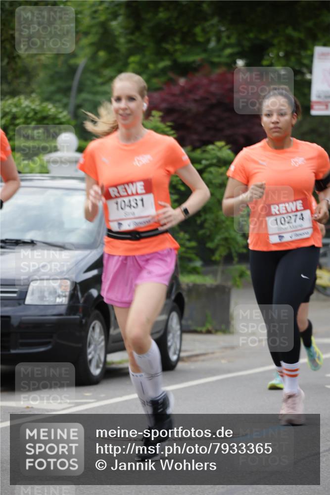 15.06.2025 - REWE Women's Run Jannik Wohlers http://msf.ph/oto/7933365 15.06.2025 08:25:00 Laufen 10431, 10274 meine-sportfotos.de
