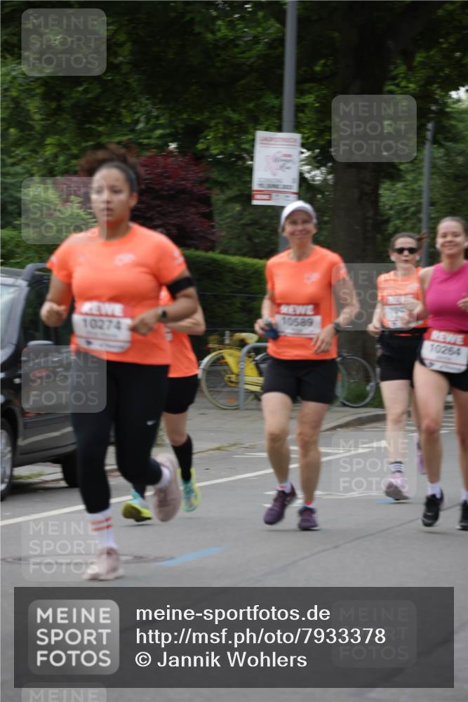 15.06.2025 - REWE Women's Run Jannik Wohlers http://msf.ph/oto/7933378 15.06.2025 08:25:01 Laufen 10274, 10589 meine-sportfotos.de