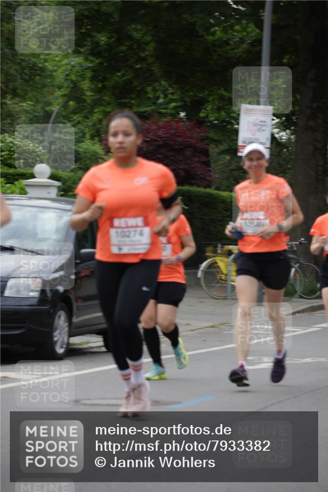 15.06.2025 - REWE Women's Run Jannik Wohlers http://msf.ph/oto/7933382 15.06.2025 08:25:01 Laufen 10274 meine-sportfotos.de