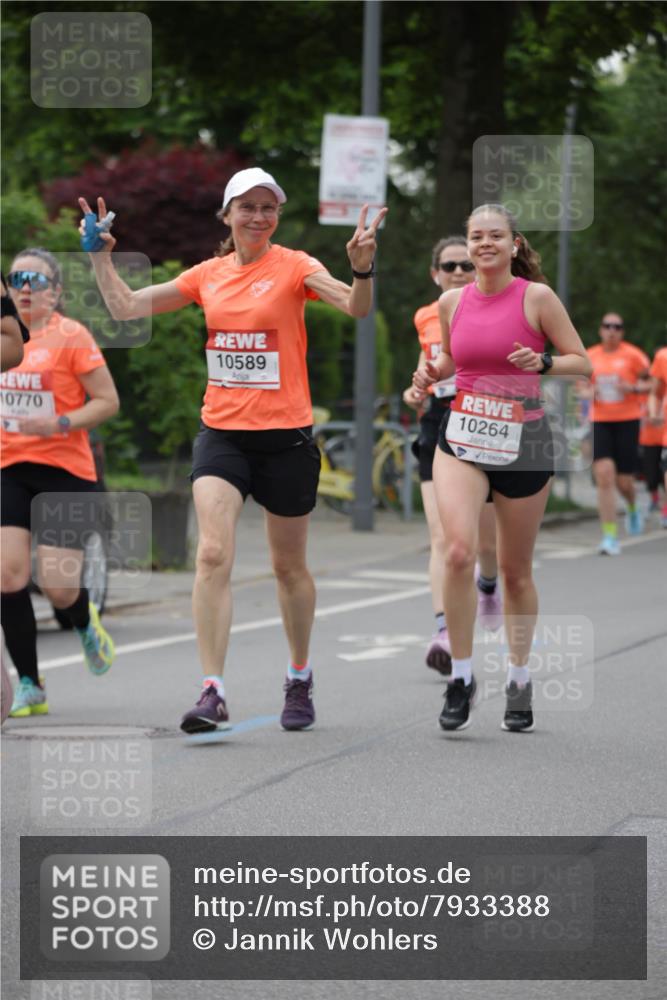 15.06.2025 - REWE Women's Run Jannik Wohlers http://msf.ph/oto/7933388 15.06.2025 08:25:02 Laufen 10770, 10589, 10264 meine-sportfotos.de